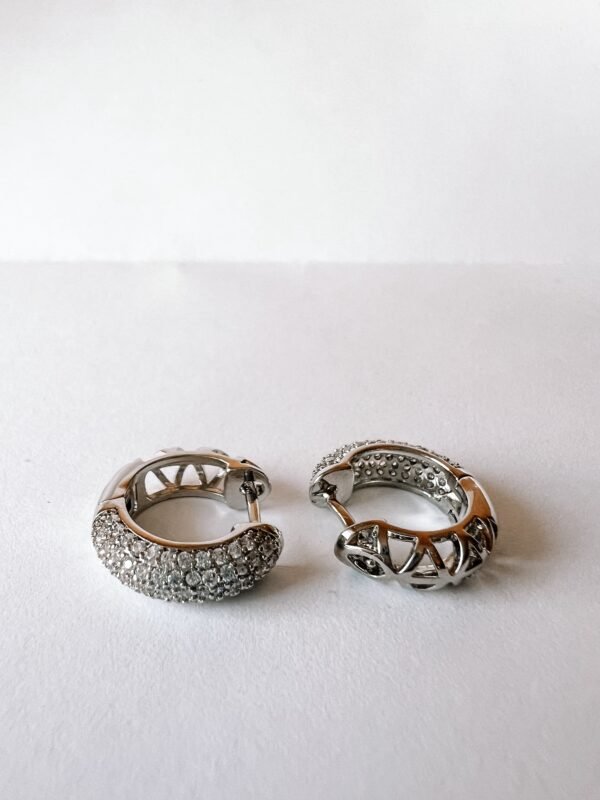 Auskarai „Silver crystal hoops“ - Image 4