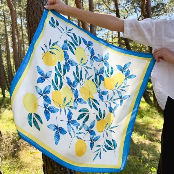 Skarelė Amalfio vasara „Amalfi summer“ 70x70 cm - Image 3