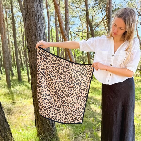 Skarelė laukinė „Wild“ 70x70 cm - Image 8